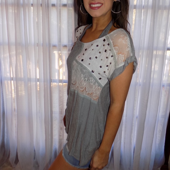 Top - Picture 2 of 3